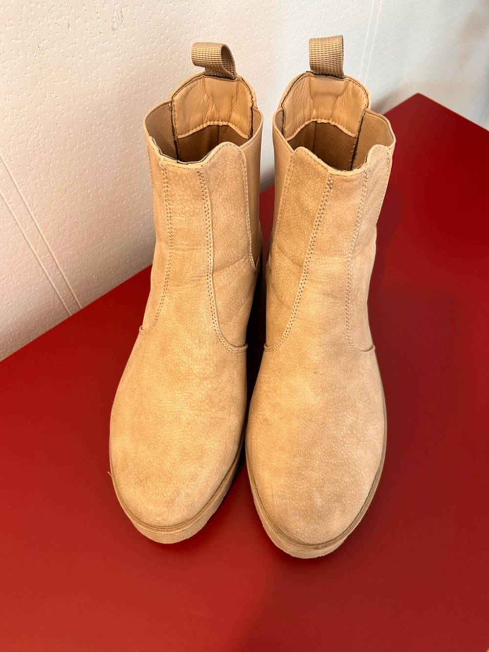 Dirty Laundry Women’s  Margo Chelsea Booties Size 9.5 - Picture 4 of 9